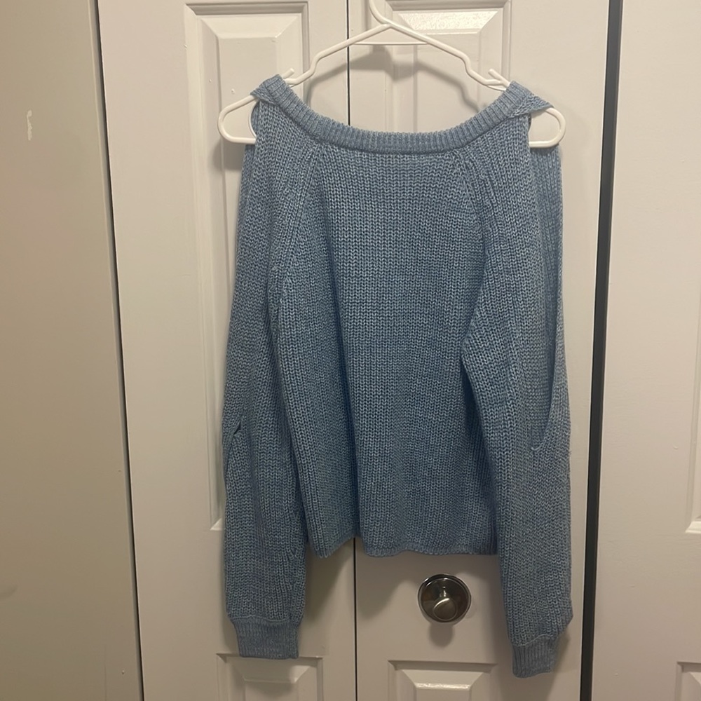 NWT Lulus Artfully Inclined Dusty Blue Cold Shoulder Sweater - Picture 5 of 7